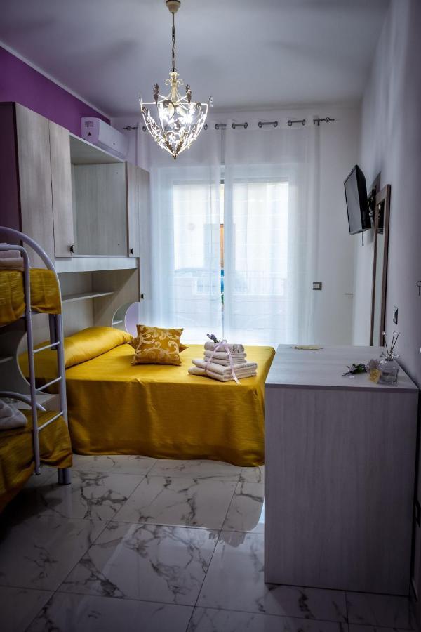 Le Colonne Bed & Breakfast Racale Dış mekan fotoğraf